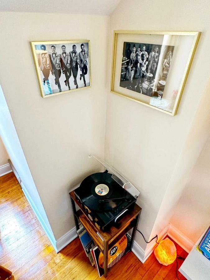 Cozy, Private Loft 15 Min Away From Downtown Detroit Lägenhet Grosse Pointe Park Exteriör bild